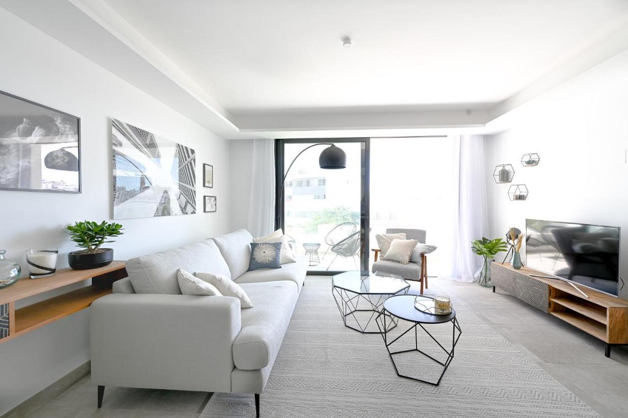 Seashell Infinity Luxury Apartment Estepona Buitenkant foto