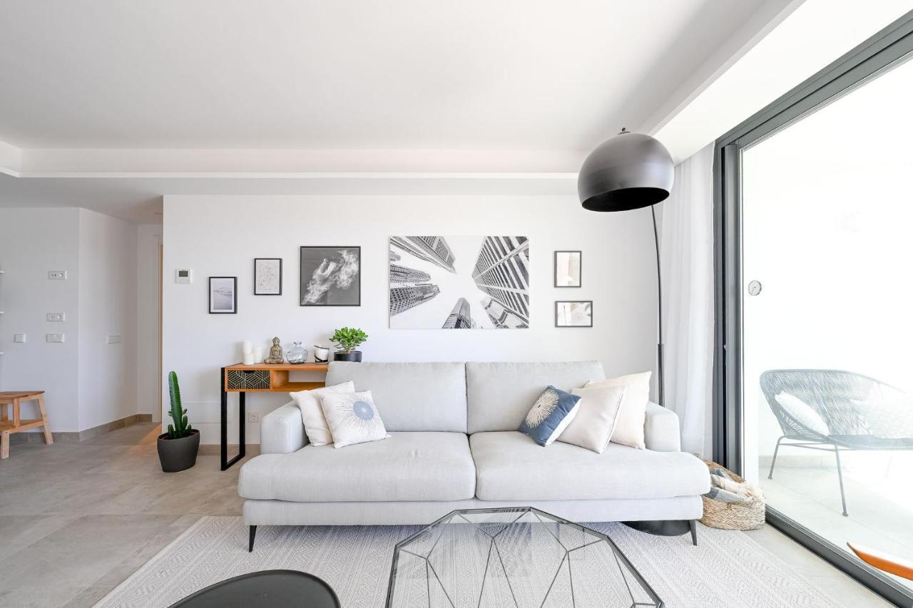 Seashell Infinity Luxury Apartment Estepona Buitenkant foto