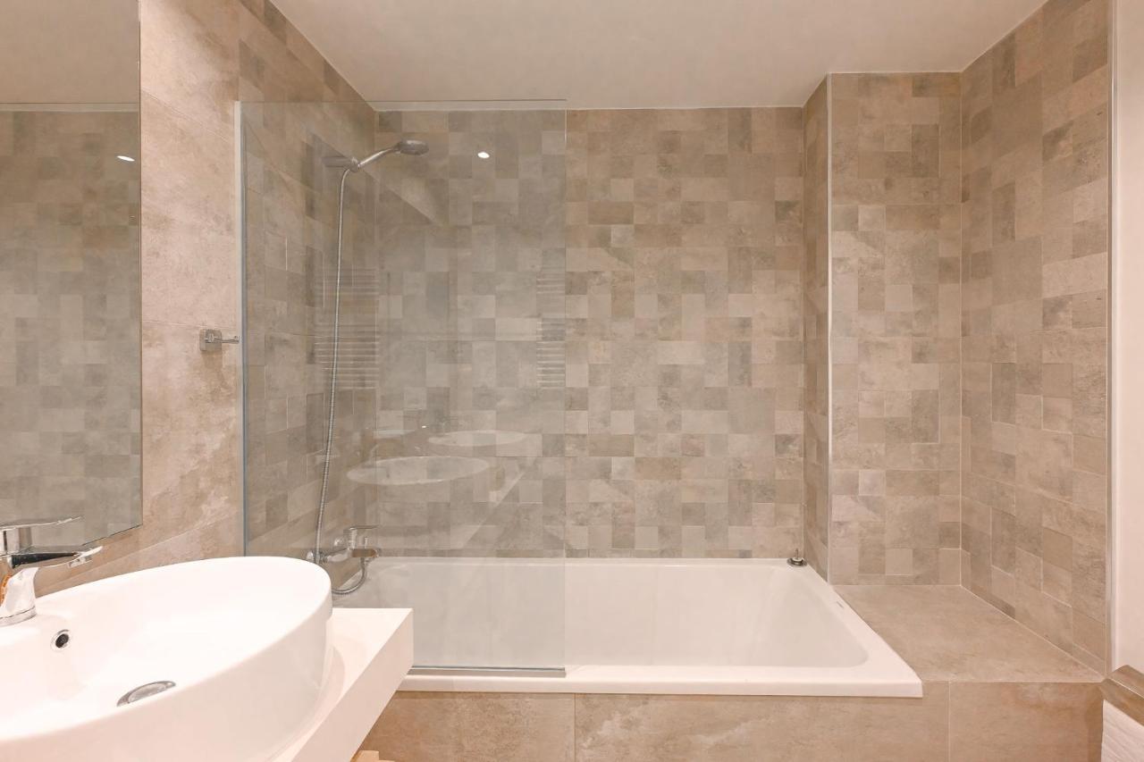 Seashell Infinity Luxury Apartment Estepona Buitenkant foto